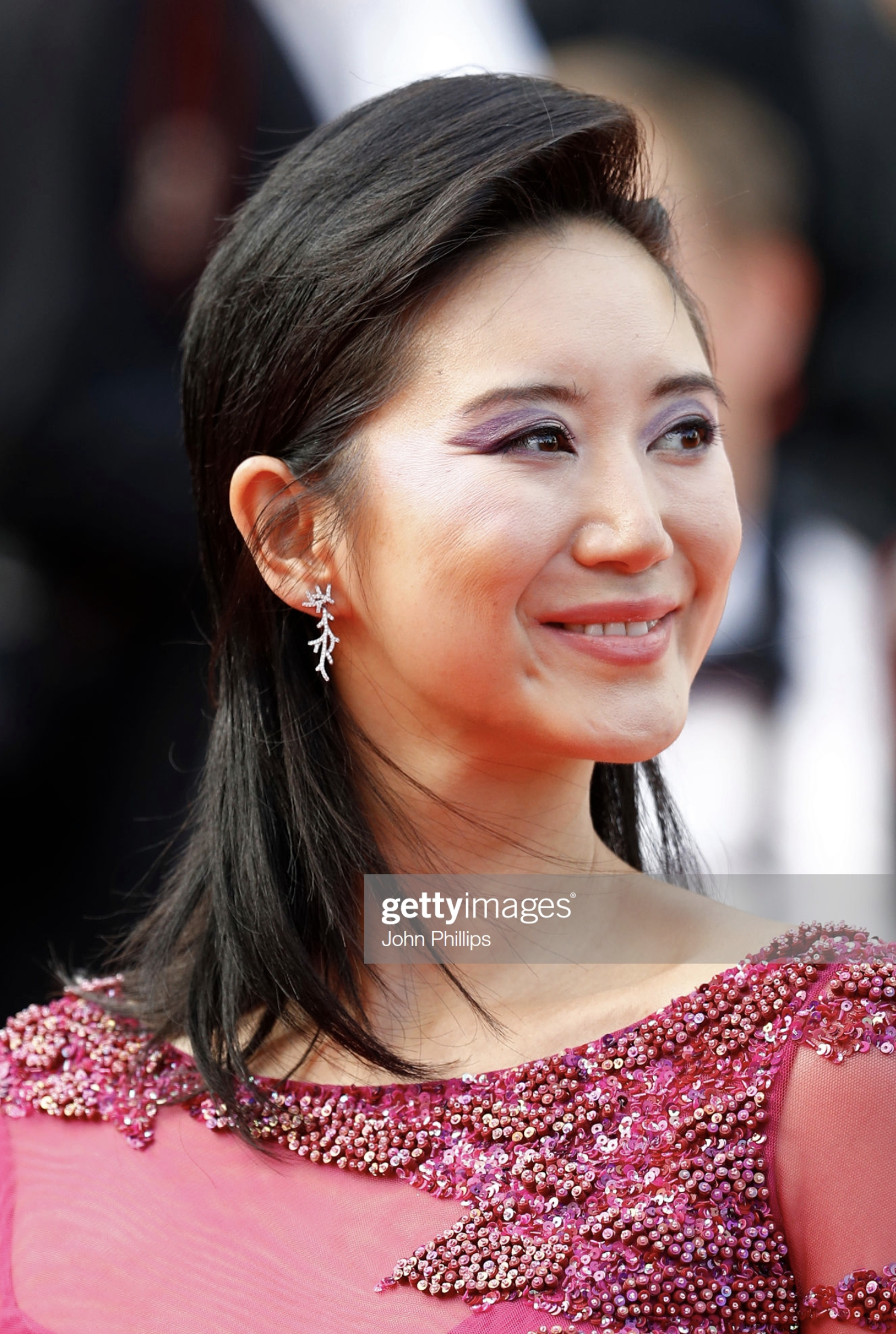 Betty Bachz et les bijoux Elsa Lee pour le Festival de Cannes 2019